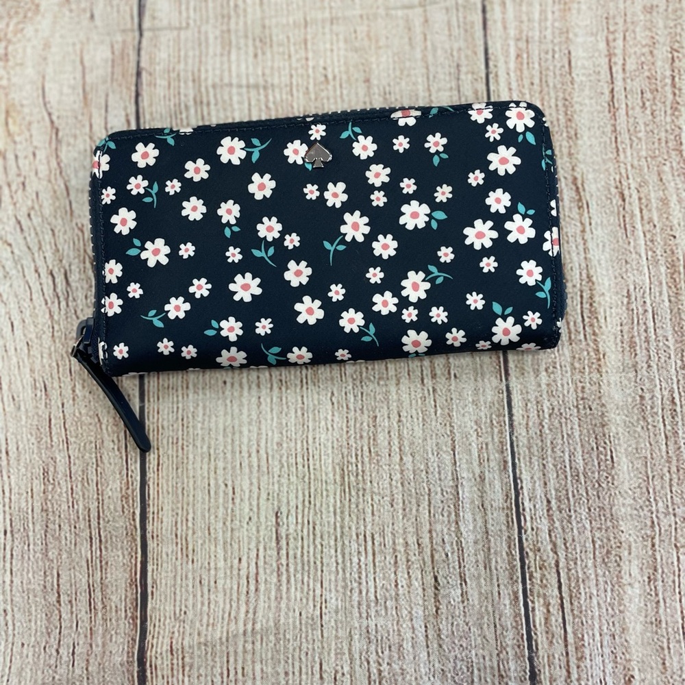 kate spade Black and White Key Card Holder